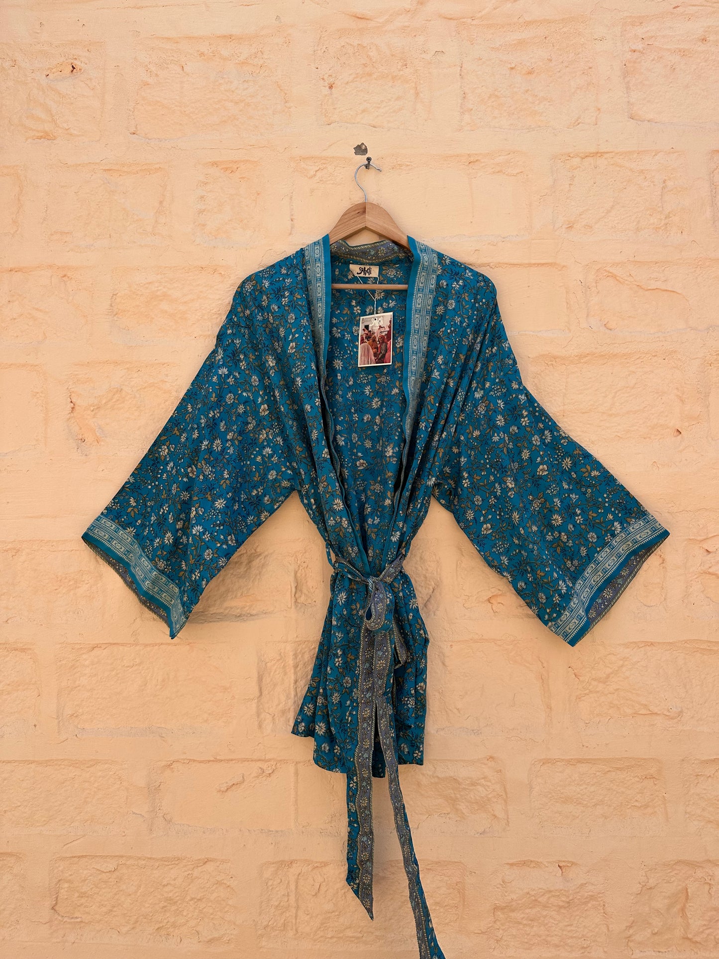 Sari Robe Short