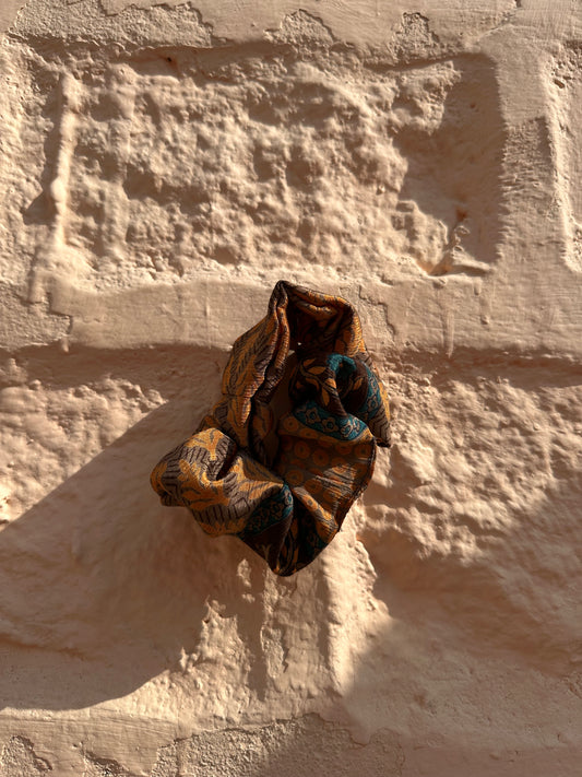Sari Scrunchie